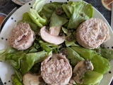 Salade au saucisson cuit de volaille et champignons de Paris